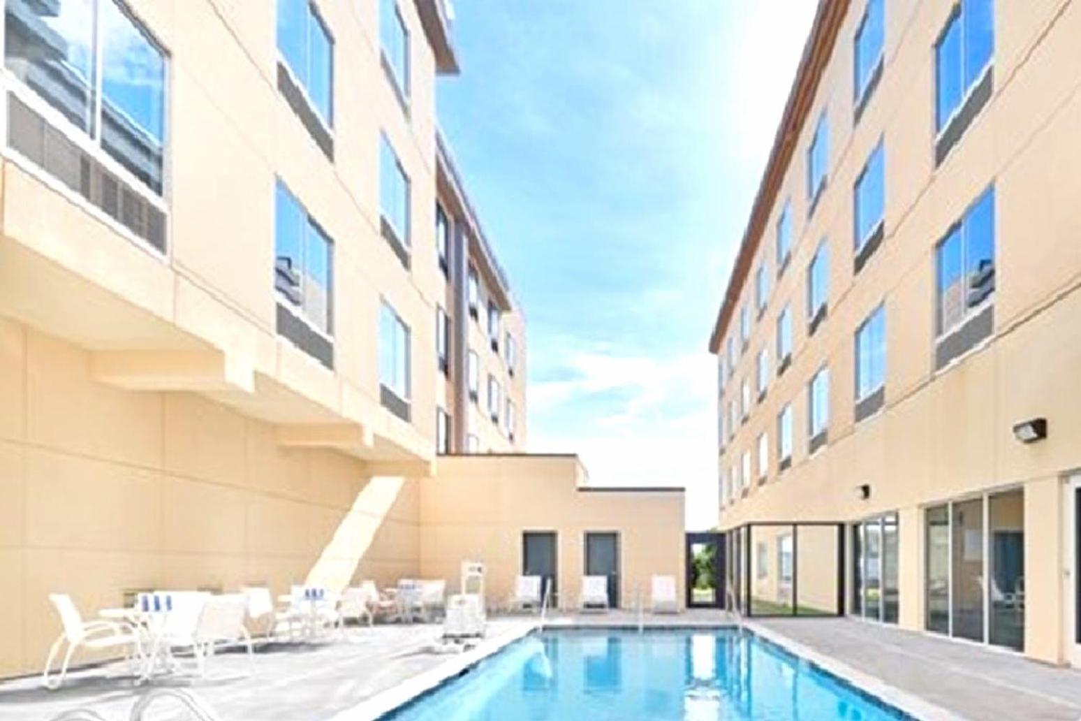 Four Points By Sheraton Oklahoma City Airport Exterior photo